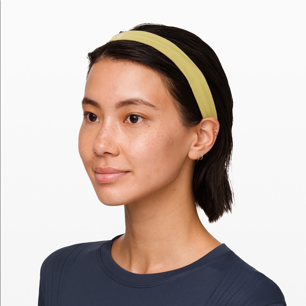 🆕 Lululemon Cardio Cross Trainer Headband